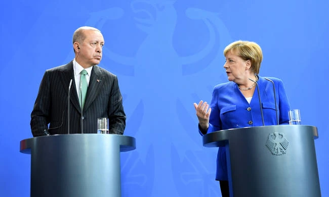 Συνάντηση Ερντογάν – Μέρκελ: Ο μεγάλος φόβος του Σουλτάνου ενδέχεται να πάρει «σάρκα και οστά» (βίντεο)